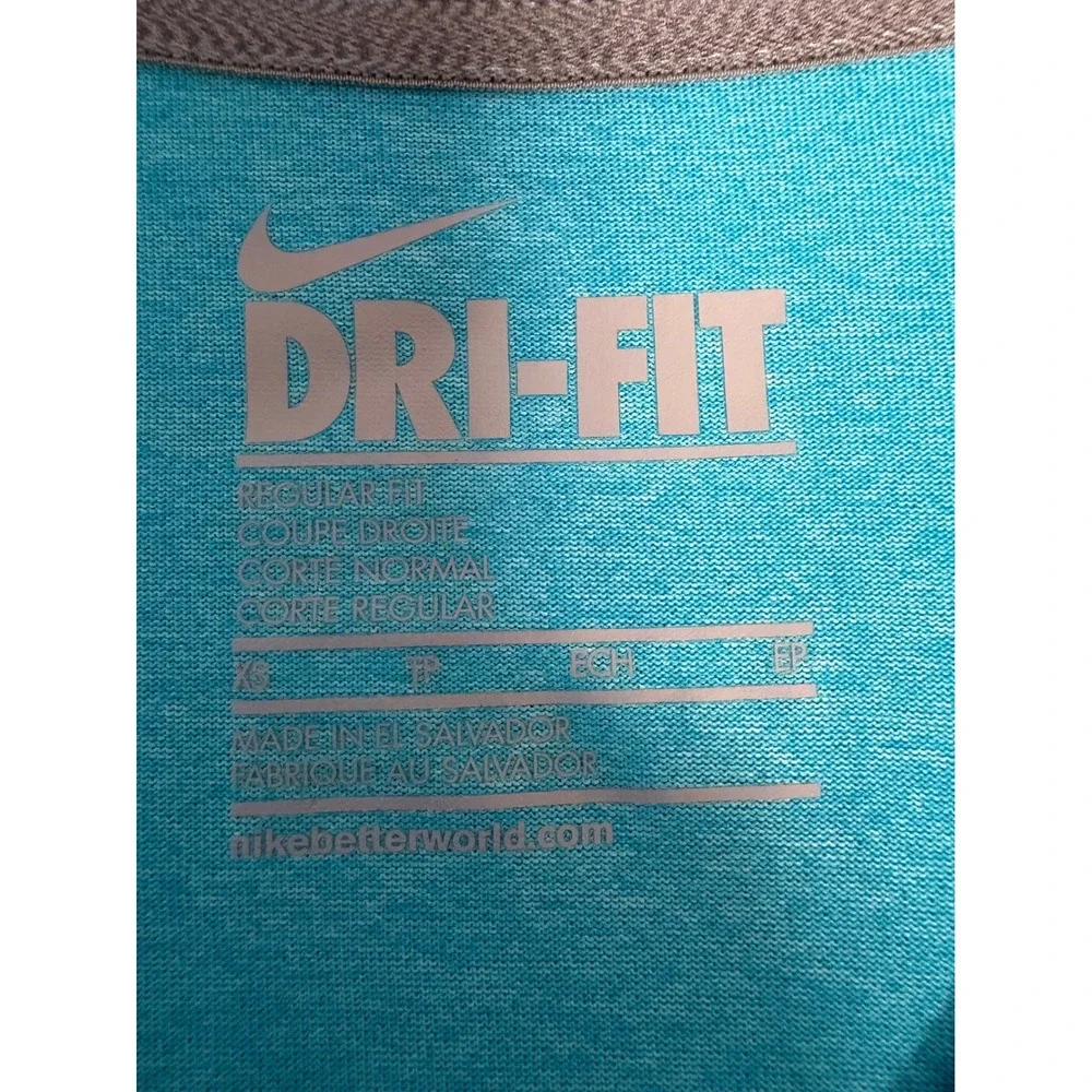 Nike Dri-FIT Womens V-Neck Long Sleeve Training Shirt Turquoise Heather XS